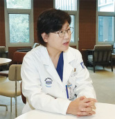 「子宮筋腫、精密集も可能なロボット手術ガラス」